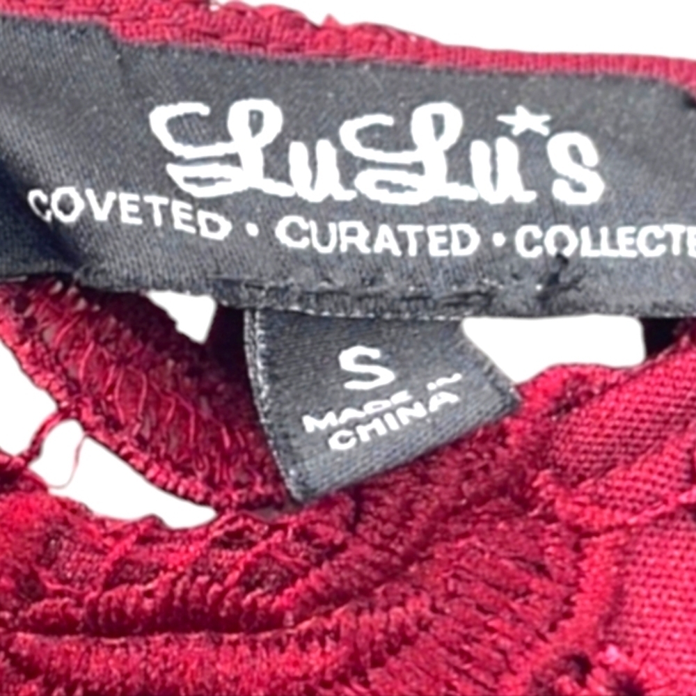 LULUS The Greatest Lace Maxi Dress Burgundy Crew Backless Cap Sleeves Sz SM NWT - Picture 14 of 15